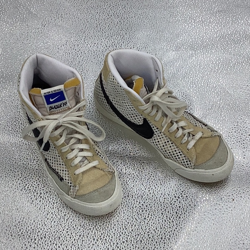 Nike Blazer Mid '77 - Girls Size 6.5Y - Alter & Reveal Edition